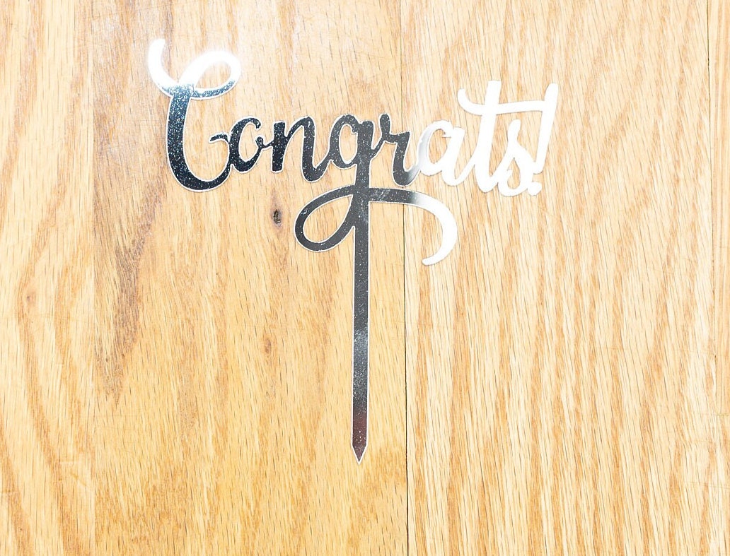 Congrats Cake Topper, Acrylic Mirror Graduation Cake Decoration, Silver Gold Class of 2026 Party Decor